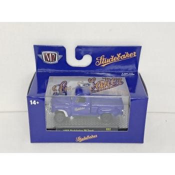 M2 Machines 1:64 Studebaker 2R Truck 1950 blue